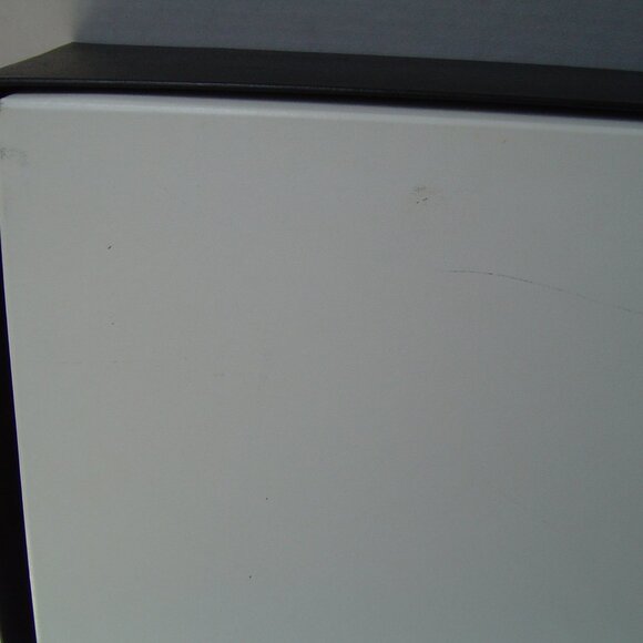 VINTAGE CHANEL BLACK LARGE GIFT BOX  GOOD USED CONDITION - Picture 4 of 10